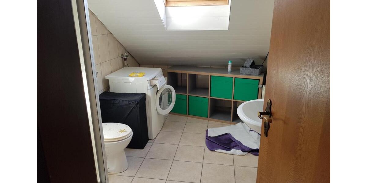 Dachgeschoßwohnung Hillesheim - 3 Zimmer, 75 m&sup2;, 500&euro; | Angebot:24561576