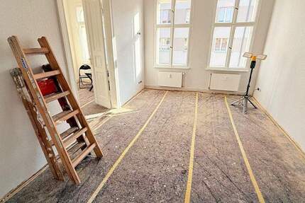 **Besichtigung: Mo., 08.12.25 um 18:45Uhr** Renovierte Familien-Wohnung im schönen Eberswalde! 4 zimmer