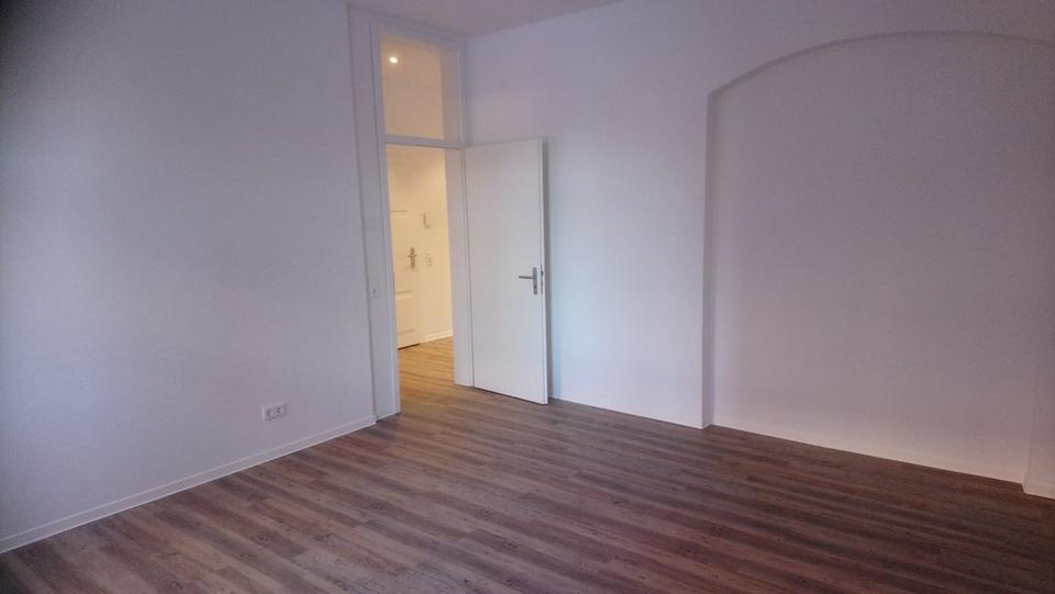 Etagenwohnung Dresden Cotta - 3 Zimmer, 88 m&sup2;, 1.149&euro; | Angebot:26703985