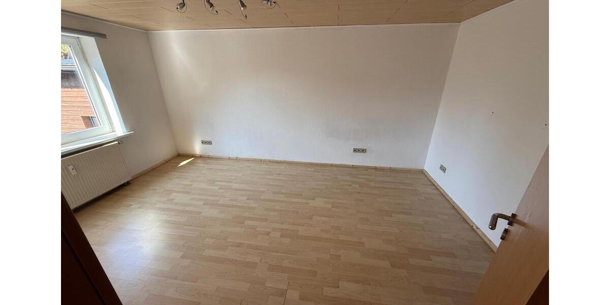 5 Zimmer Wohnung in Helsa Wickenrode 5 zimmer