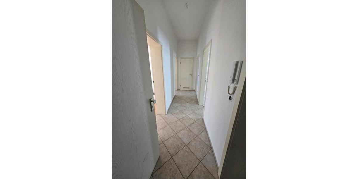 Etagenwohnung Magdeburg Leipziger Straße - 3 Zimmer, 70 m&sup2;, 555&euro; | Angebot:26292742