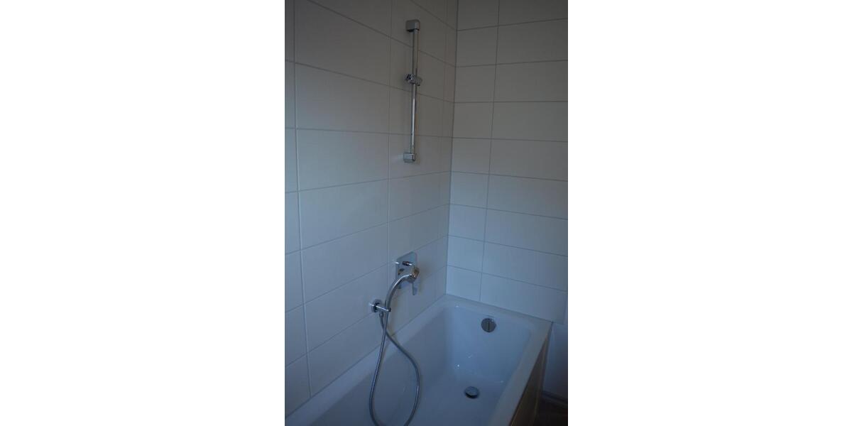 Kernsanierte, energieeffiziente Erdgeschosswohnung mit Garten 2 zimmer