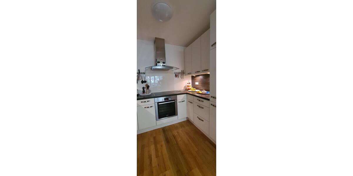 Etagenwohnung Zorneding - 2 Zimmer, 77 m&sup2;, 1.463&euro; | Angebot:26250530