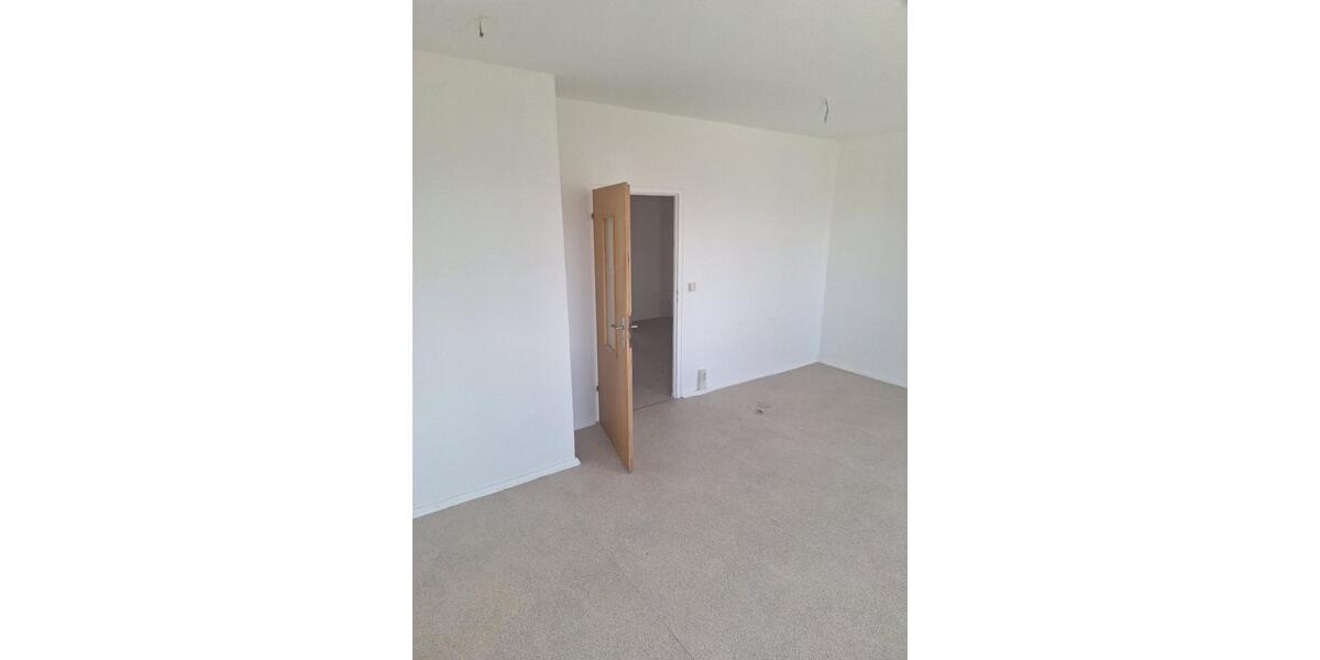 Etagenwohnung Zehdenick - 3 Zimmer, 68 m&sup2;, 420&euro; | Angebot:25710614