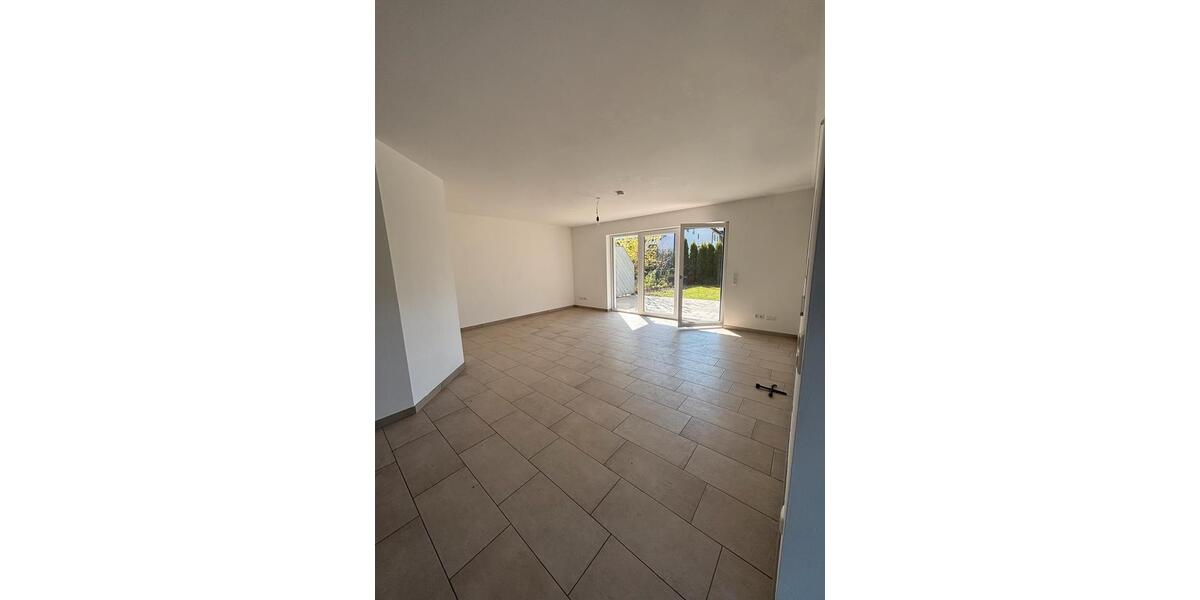 Doppelhaushälfte Wolfratshausen - 5 Zimmer, 152 m&sup2;, 2.670&euro; | Angebot:26373025