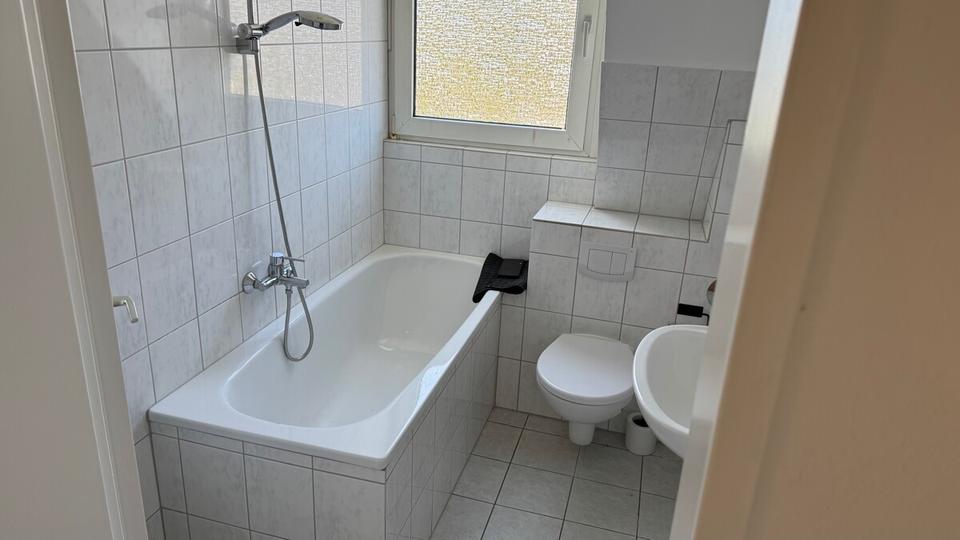 Dachgeschoßwohnung Plettenberg - 3 Zimmer, 60 m&sup2;, 450&euro; | Angebot:26342664