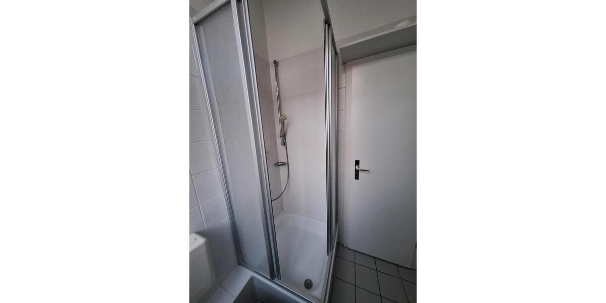 Etagenwohnung Erfurt - 1 Zimmer, 28 m&sup2;, 490&euro; | Angebot:24561180