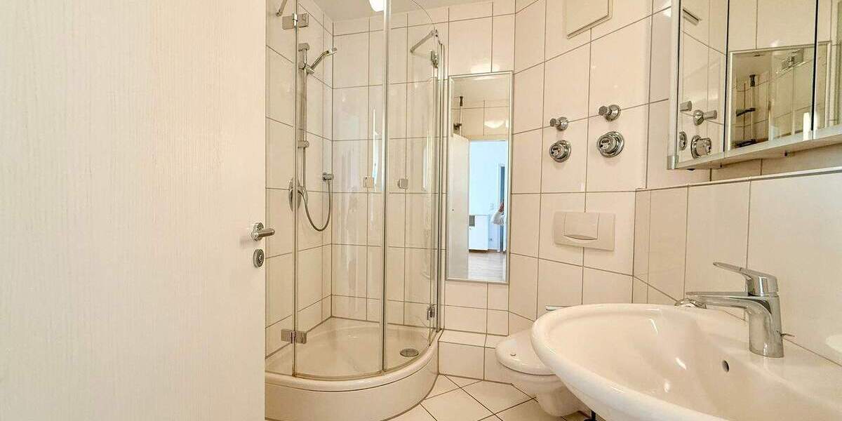 Terrassenwohnung Mannheim Neckarau - 5 Zimmer, 188 m&sup2;, 2.250&euro; | Angebot:25697781