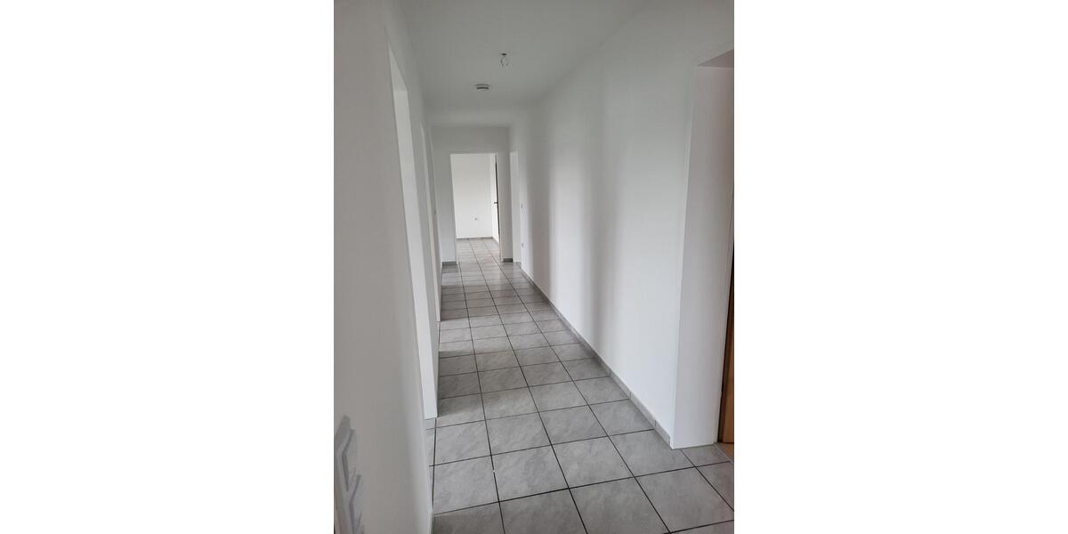 Etagenwohnung Groß-Zimmern Zimmern - 4 Zimmer, 110 m&sup2;, 1.100&euro; | Angebot:24741911