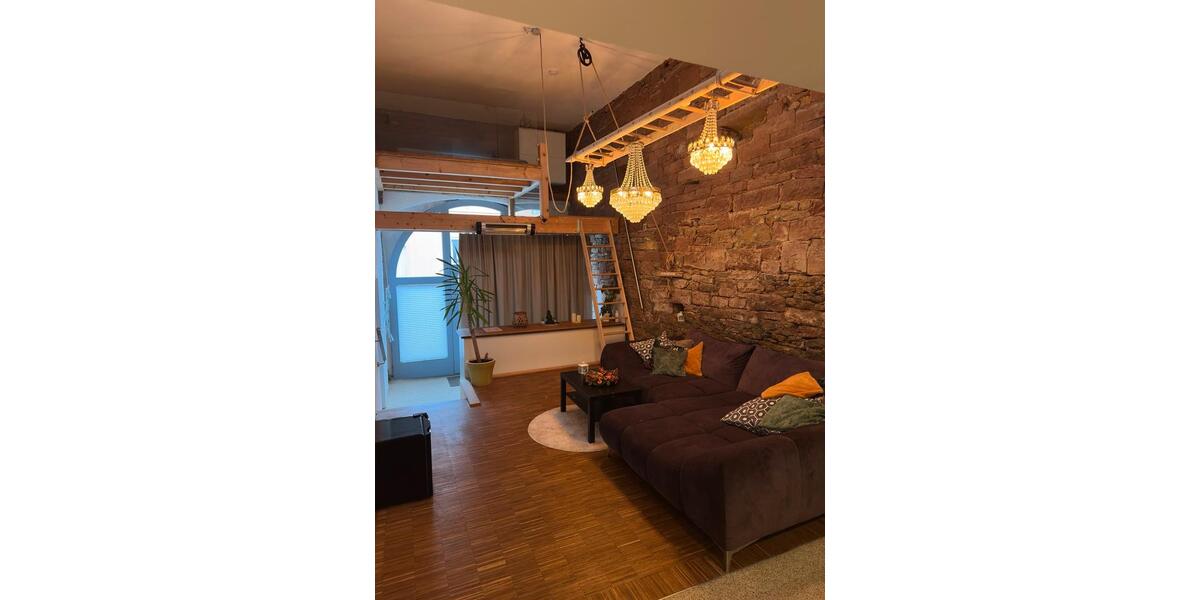 Einfamilienhaus mit Tenne und Garten nähe Würzburg 6 zimmer