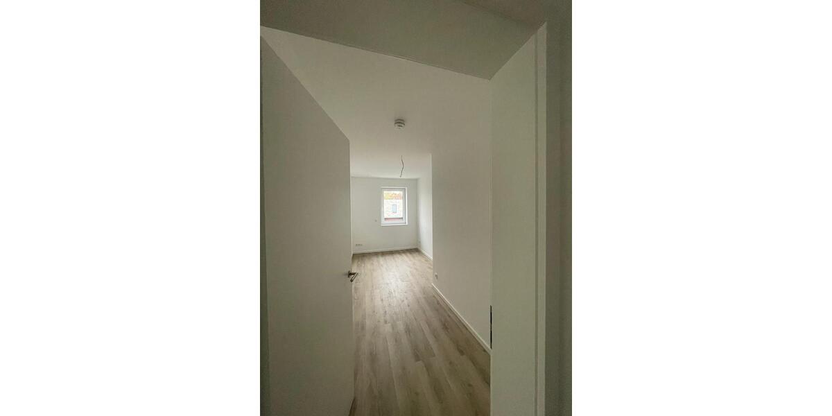 Dachgeschoßwohnung Münster Münster-Ost - 4 Zimmer, 93 m&sup2;, 1.298&euro; | Angebot:26532544