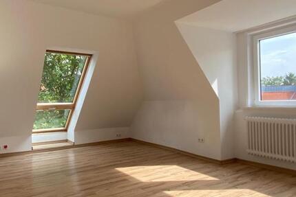 Wohnung Bremerhaven - 2 Zimmer, 55 m&sup2;, 475&euro; | Angebot:24764375