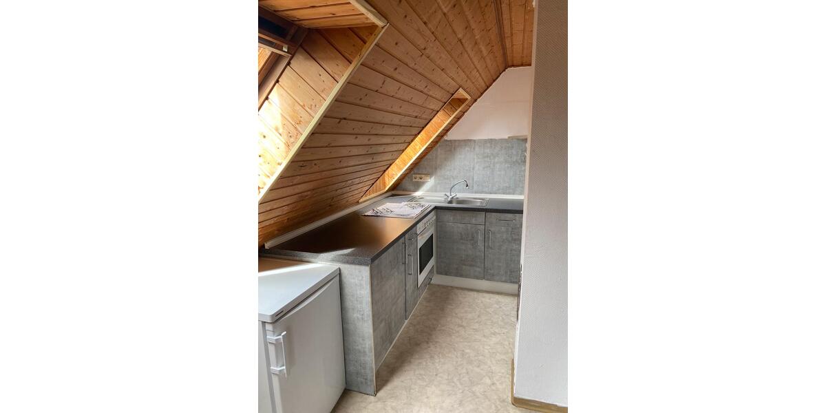 Dachgeschoßwohnung Papenburg - 2 Zimmer, 50 m&sup2;, 420&euro; | Angebot:25378876