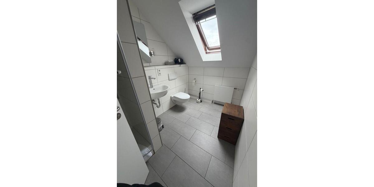 Wohnen auf Zeit Rhede - 13 Zimmer, 18 m&sup2;, 55&euro; | Angebot:26421637