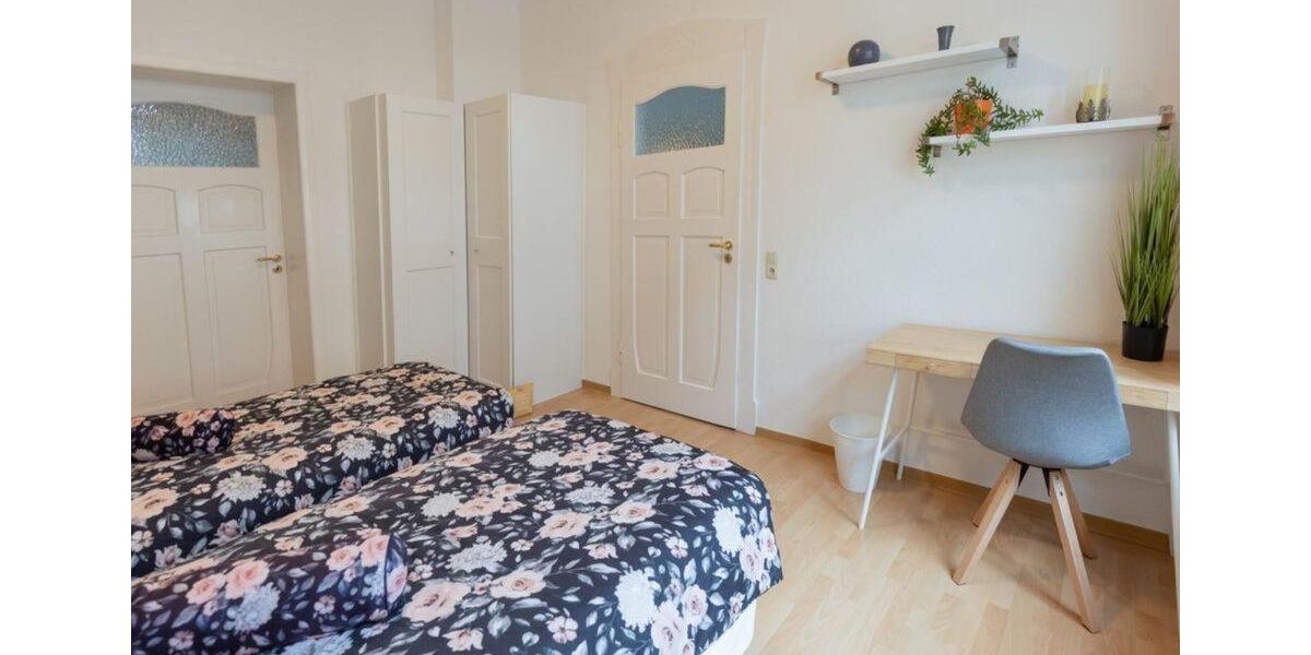Wohnen auf Zeit Auerbach/Vogtland Vogtland - 5 Zimmer, 100 m&sup2;, 70&euro; | Angebot:26582456