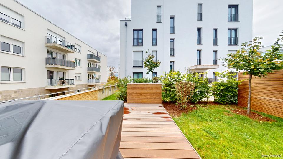 REMAX - 3-Zi-Wohnung mit Terrasse und Garten! 3 zimmer