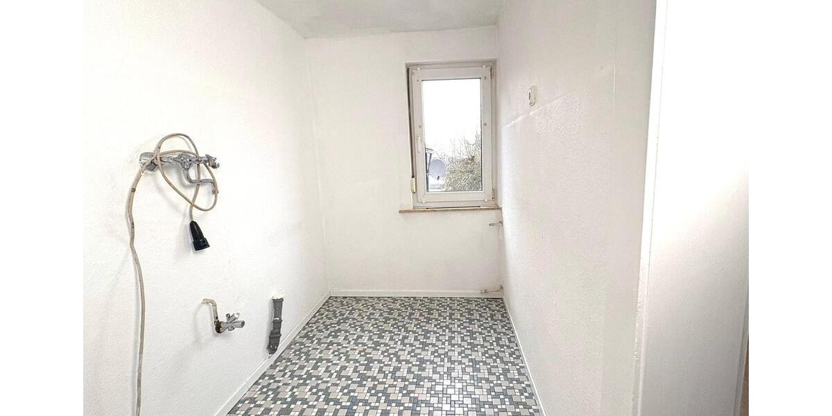 Etagenwohnung Wilnsdorf - 5 Zimmer, 90 m&sup2;, 600&euro; | Angebot:25225219