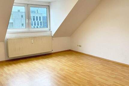Wohnung Essen Stadtkern - 4 Zimmer, 95 m&sup2;, 890&euro; | Angebot:24341337