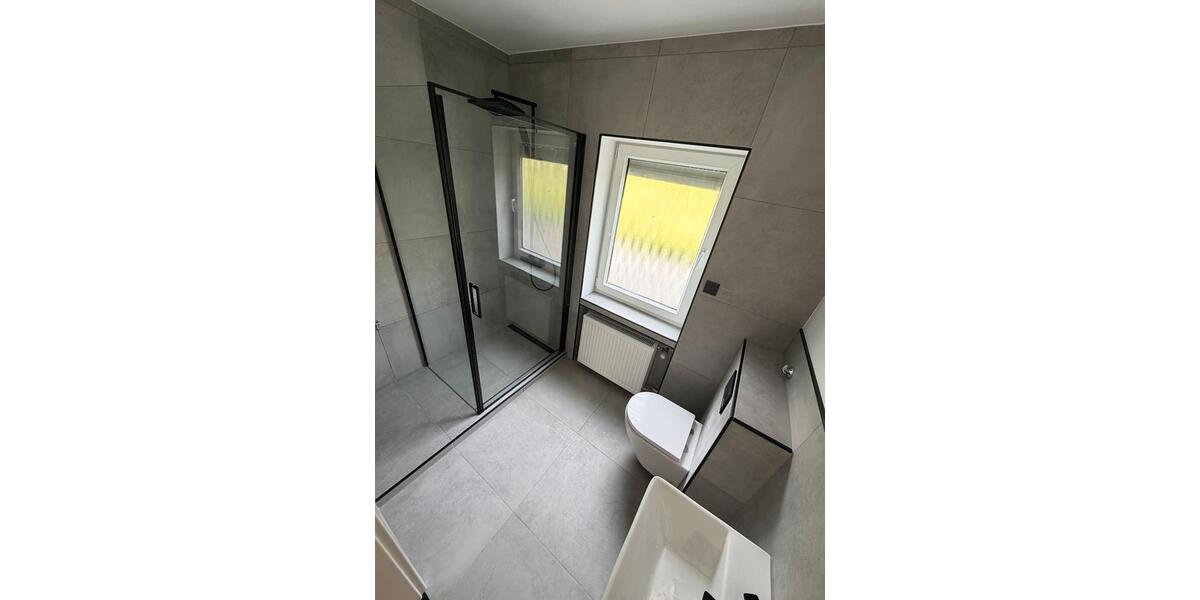 Erdgeschoßwohnung Gummersbach - 3 Zimmer, 73 m&sup2;, 760&euro; | Angebot:26563127
