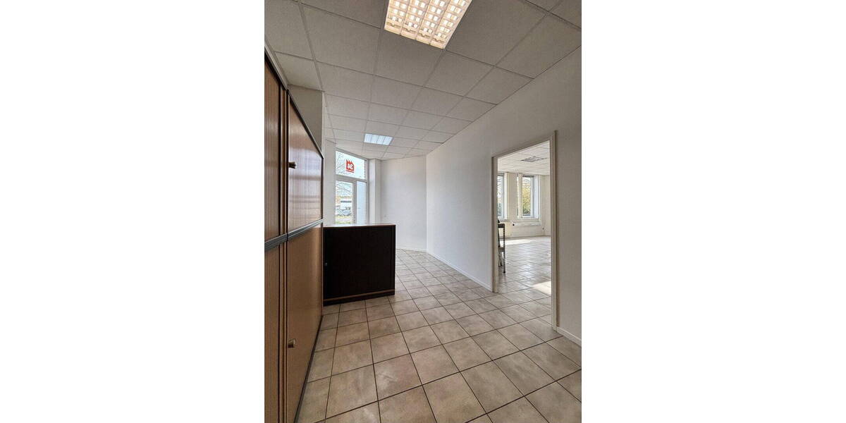 Gewerbeobjekt Brüggen Lüttelbracht - 1.395&euro; | Angebot:26160867