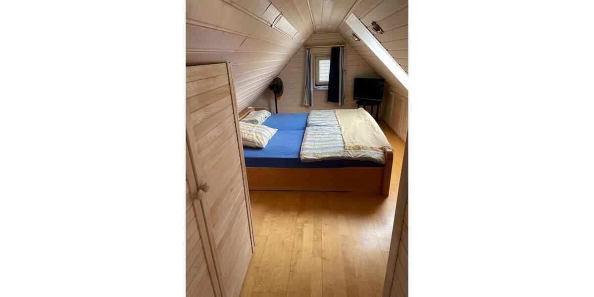 Dachgeschoßwohnung Wolfsburg Alt-Wolfsburg - 2 Zimmer, 90 m&sup2;, 750&euro; | Angebot:25298923