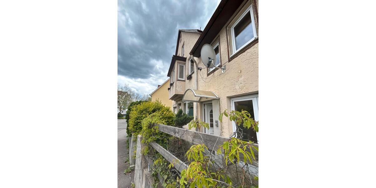 Einfamilienhaus Albstadt Gemarkung Onstmettingen - 5 Zimmer, 180 m&sup2;, 1.600&euro; | Angebot:26526993