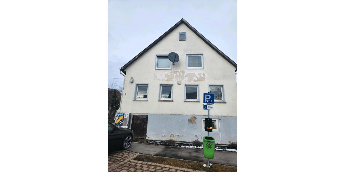 Einfamilienhaus Laichingen - 7 Zimmer, 159 m&sup2;, 1.700&euro; | Angebot:24810195