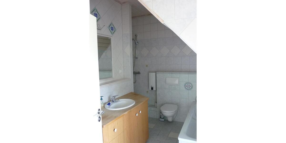 Doppelhaushälfte Lehrte - 2.5 Zimmer, 90 m&sup2;, 810&euro; | Angebot:25222364