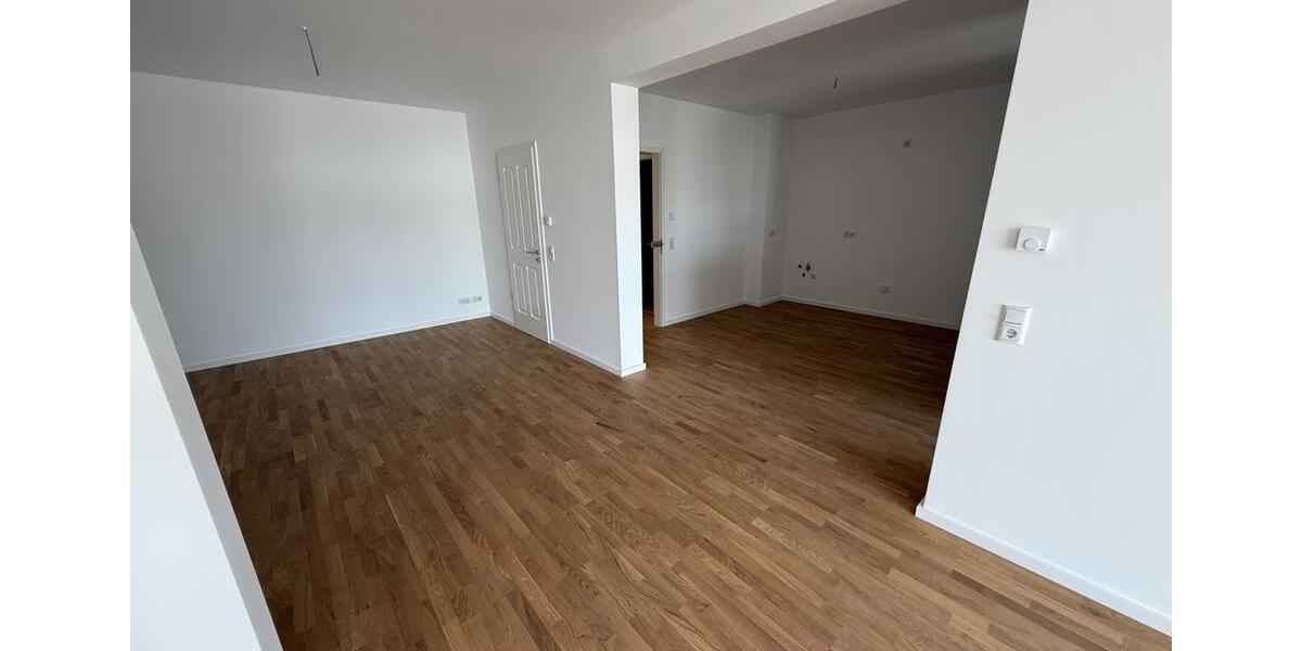 Etagenwohnung Magdeburg Neue Neustadt - 3 Zimmer, 89 m&sup2;, 886&euro; | Angebot:26132292