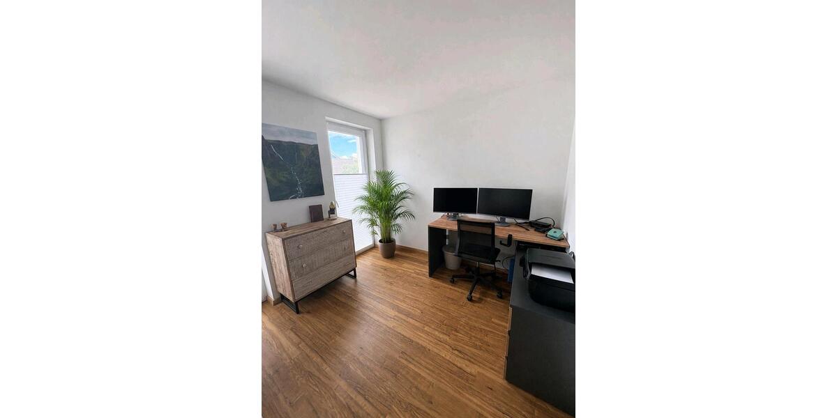 Etagenwohnung Pfullendorf - 3 Zimmer, 86 m&sup2;, 950&euro; | Angebot:26680574