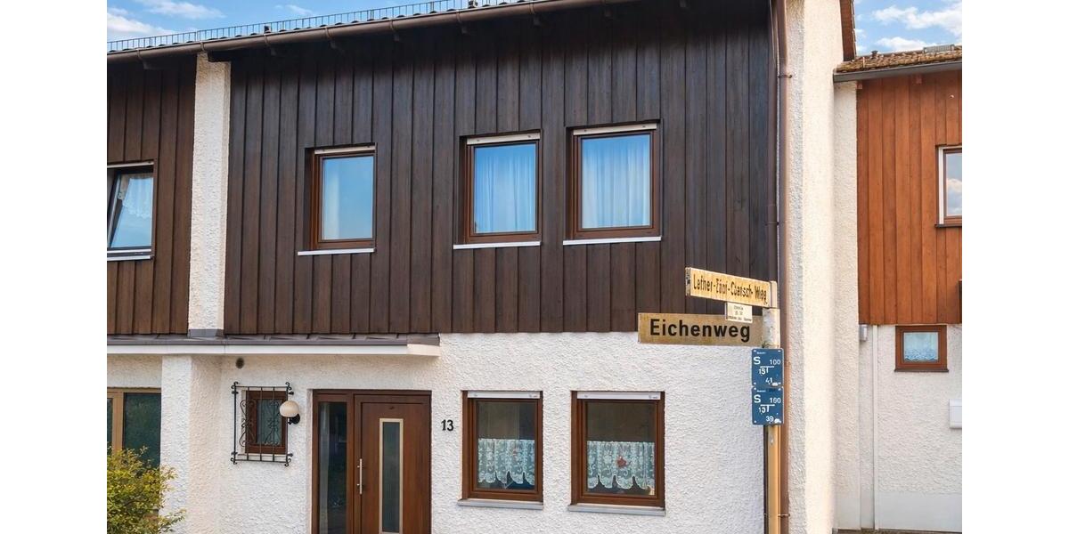 Reihenhaus Dorfen - 6 Zimmer, 145 m&sup2;, 1.950&euro; | Angebot:26286812