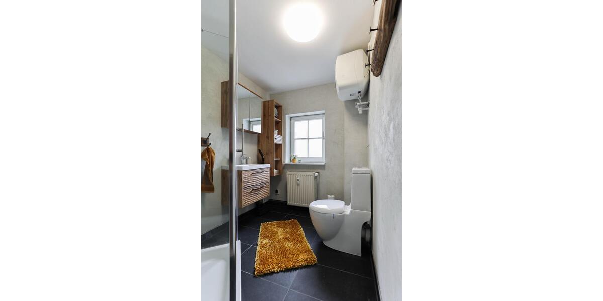 Etagenwohnung Erfurt - 1 Zimmer, 38 m&sup2;, 1.000&euro; | Angebot:24326981