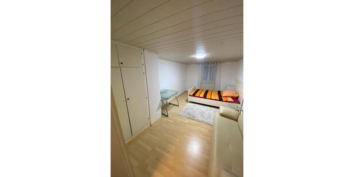 Wohnen auf Zeit Trossingen - 1 Zimmer, 15 m&sup2;, 490&euro; | Angebot:25173800