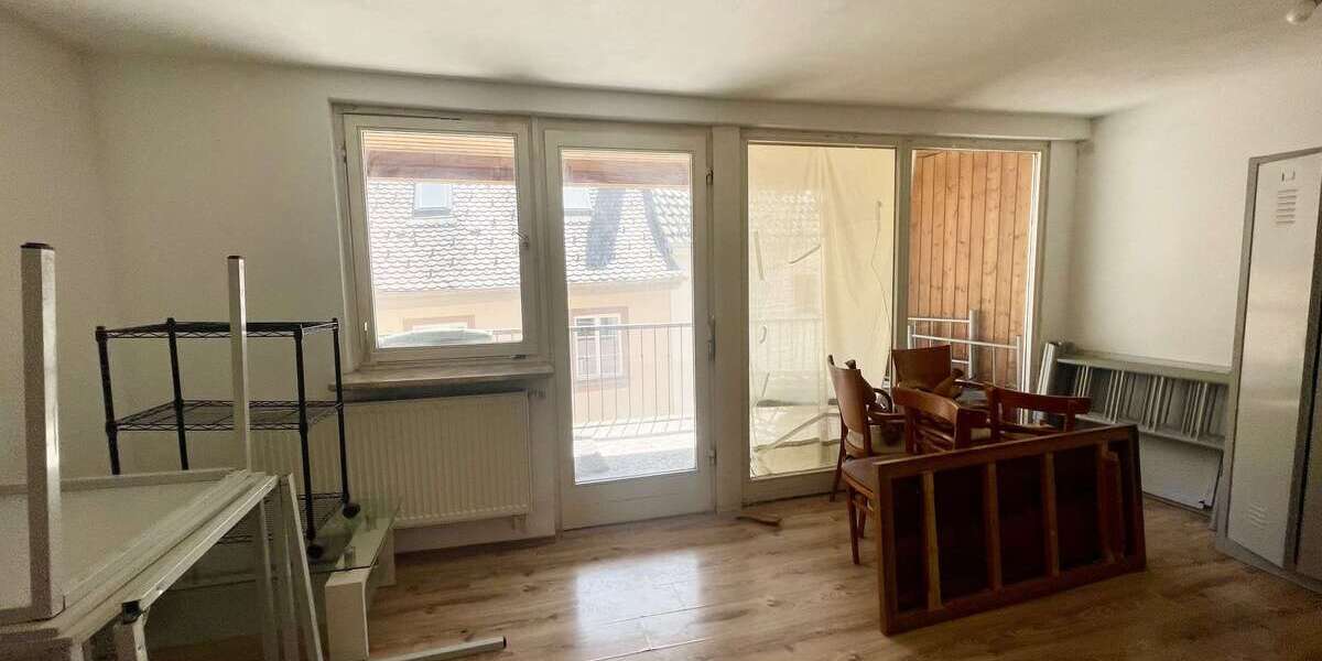 Etagenwohnung Rottweil - 1 Zimmer, 15 m&sup2;, 250&euro; | Angebot:27270075
