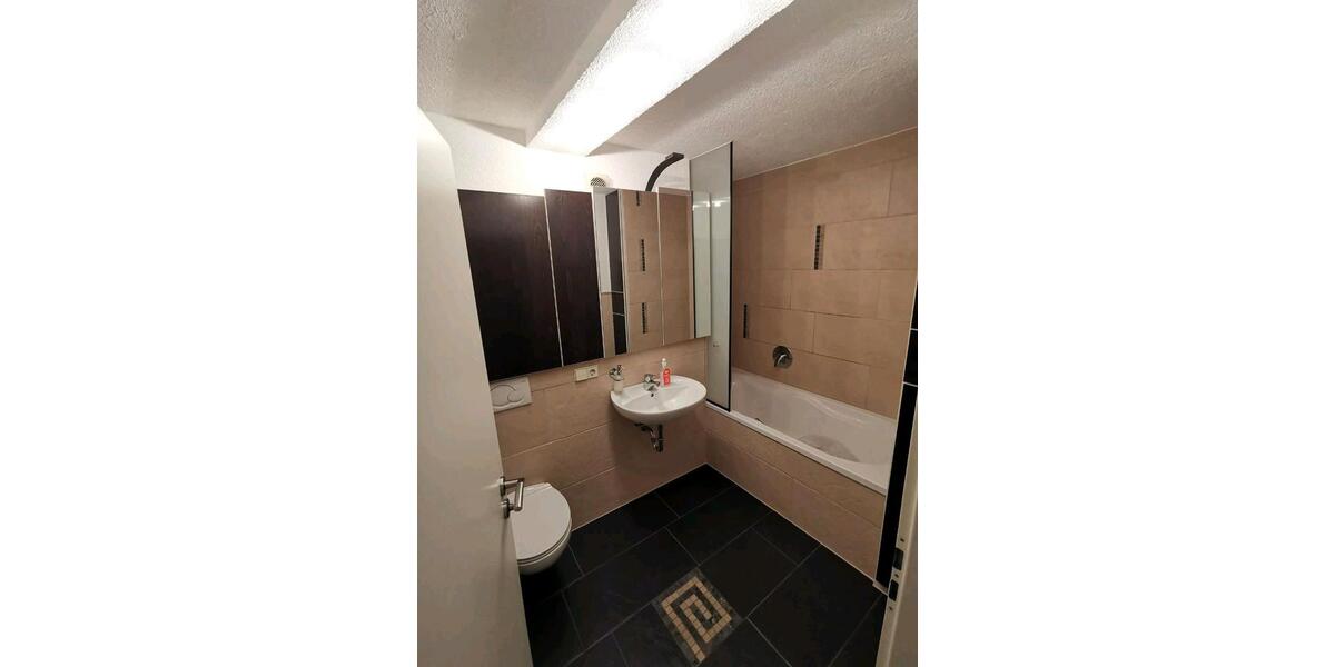 Etagenwohnung Pforzheim - 2 Zimmer, 60 m&sup2;, 846&euro; | Angebot:26312705