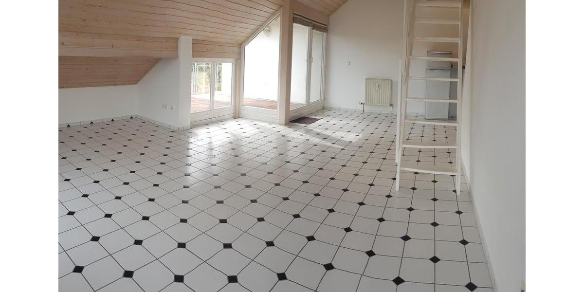Dachgeschoßwohnung Abstatt - 2 Zimmer, 60 m&sup2;, 720&euro; | Angebot:26581366
