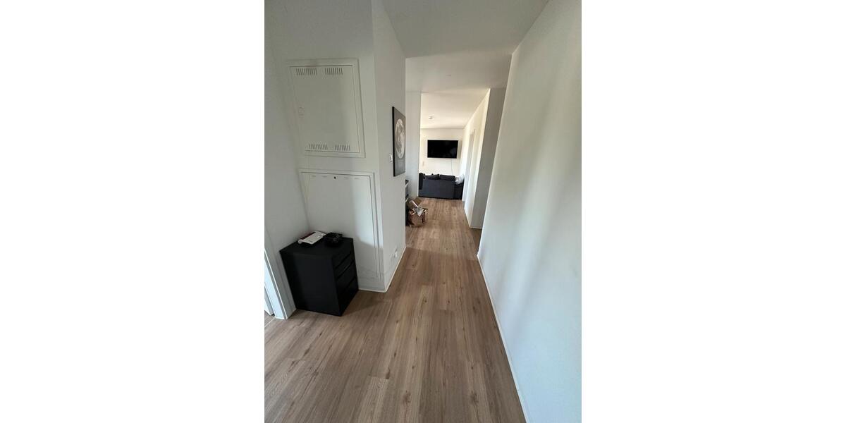 Etagenwohnung Mannheim Käfertal - 3 Zimmer, 100 m&sup2;, 1.702&euro; | Angebot:26535907