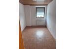 Helle 4-Zimmer-Wohnung mit Carport in gepflegtem Mehrfamilienhaus