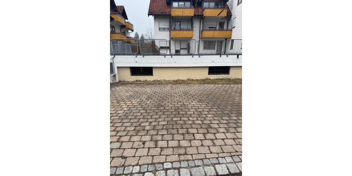 Erdgeschoßwohnung Ochsenhausen - 3 Zimmer, 72 m&sup2;, 1.000&euro; | Angebot:24756221