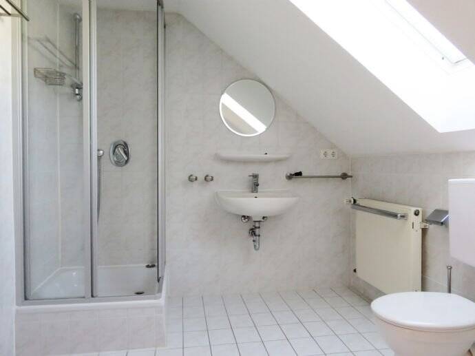 Nur 5 Gehminuten zum Bahnhof - Schönes Reiheneckhaus in ruhiger Lage 5 zimmer