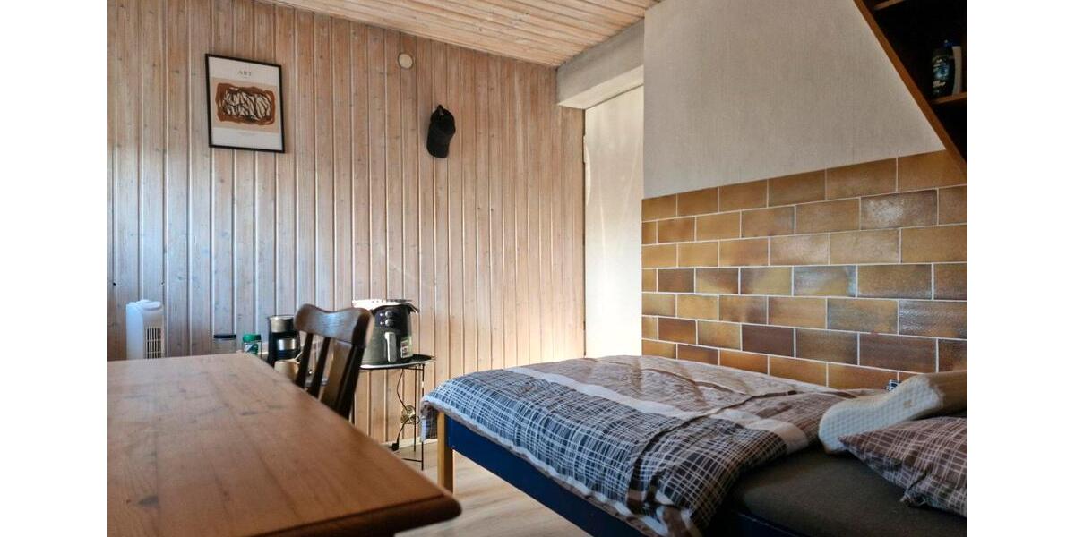 Etagenwohnung Coburg - 1 Zimmer, 12 m&sup2;, 265&euro; | Angebot:25143222