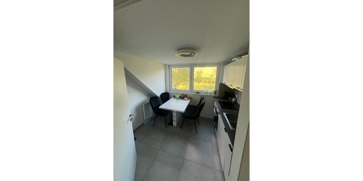 Dachgeschoßwohnung Ansbach - 2.5 Zimmer, 56 m&sup2;, 770&euro; | Angebot:26621744