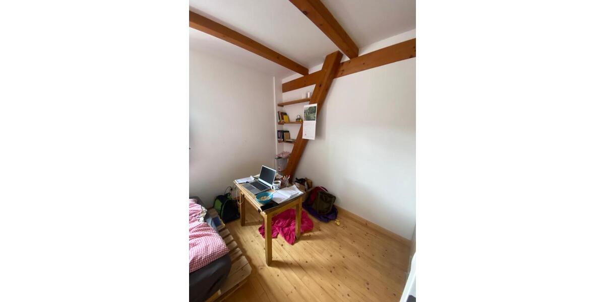 Etagenwohnung Bad Krozingen - 5 Zimmer, 140 m&sup2;, 1.400&euro; | Angebot:25646141