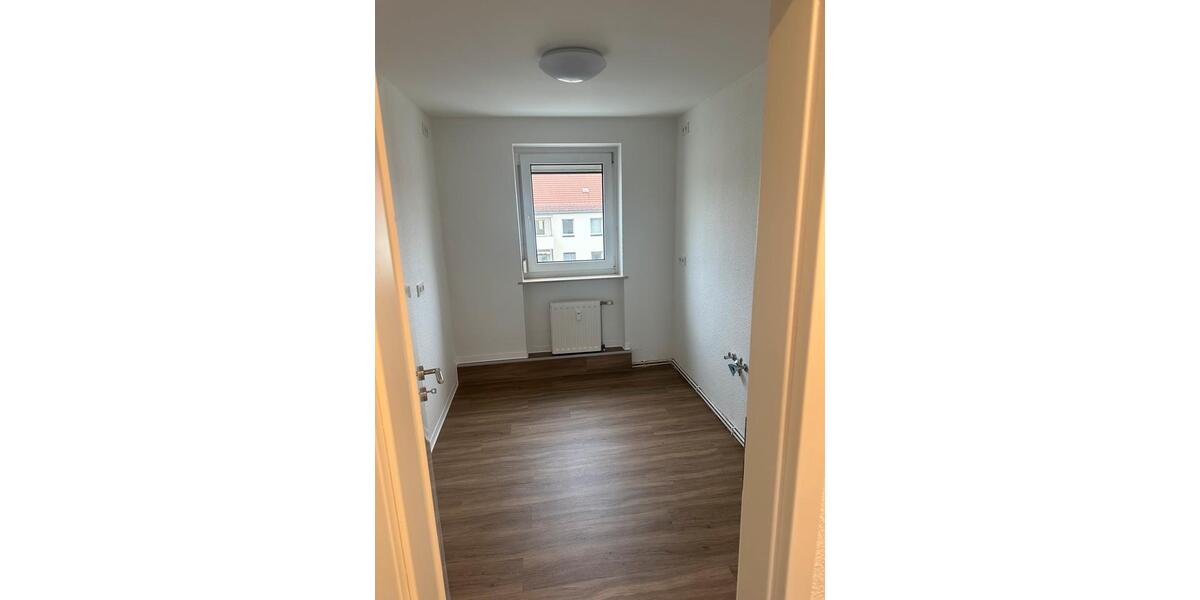 Etagenwohnung Königsbrück - 3 Zimmer, 58 m&sup2;, 450&euro; | Angebot:25933580