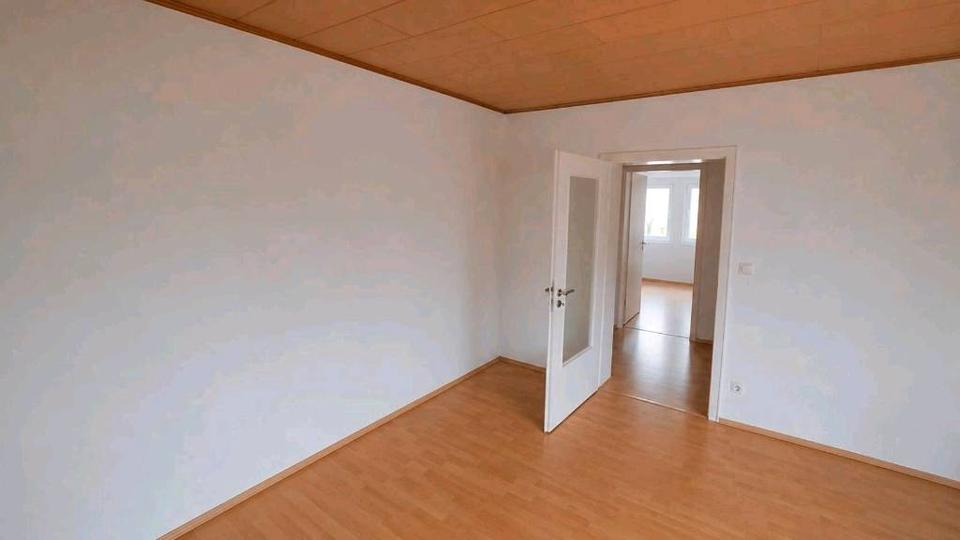 Dachgeschoßwohnung Burgwedel - 3 Zimmer, 85 m&sup2;, 1.040&euro; | Angebot:26611280