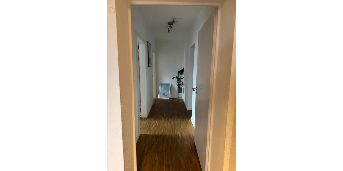 Etagenwohnung Köln Lindenthal - 3 Zimmer, 75 m&sup2;, 1.400&euro; | Angebot:26482656