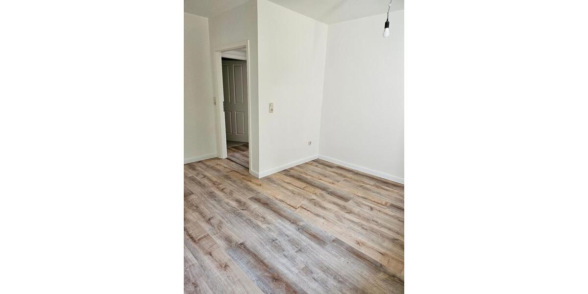 Erdgeschoßwohnung Erxleben - 2 Zimmer, 61 m&sup2;, 480&euro; | Angebot:25539989