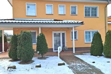 Haus Möser - 6 Zimmer, 170 m&sup2;, 1.500&euro; | Angebot:25166922