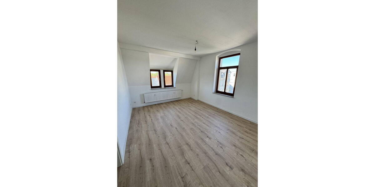 Etagenwohnung Meerane Seiferitz - 2 Zimmer, 42 m&sup2;, 290&euro; | Angebot:26537080