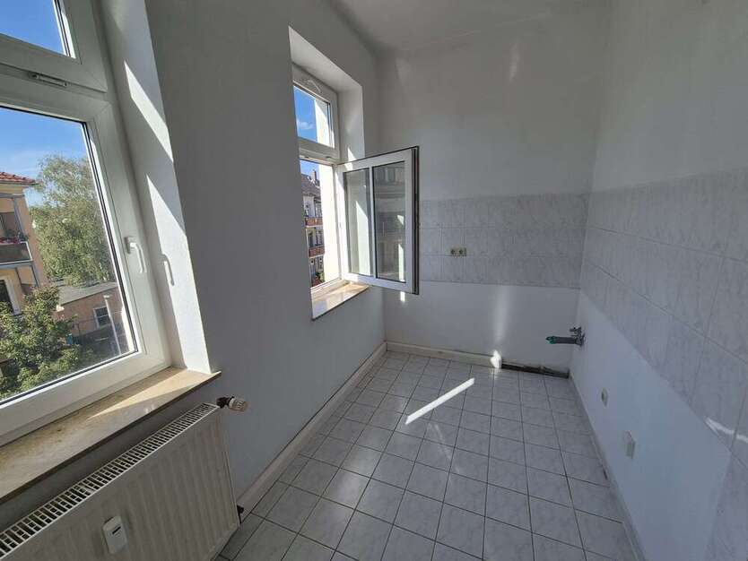Wohnung zum Mieten in Radebeul 295 € 39 m²